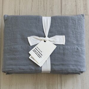 Crate & Barrel Aire Natural Hemp Queen Sheet Set -